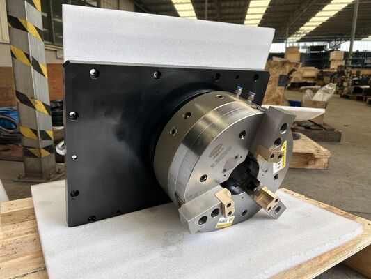 Portabrocas giratorio neumático de tres mandíbulas de alta precisión personalizable 150r/min para torno CNC
